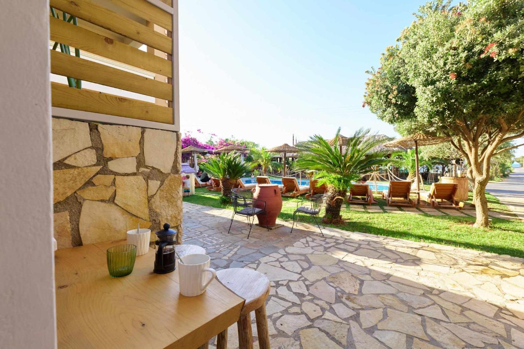 Villa Gereoudis Seaview Apartments-Pool & Bar Kolymbari Exterior foto