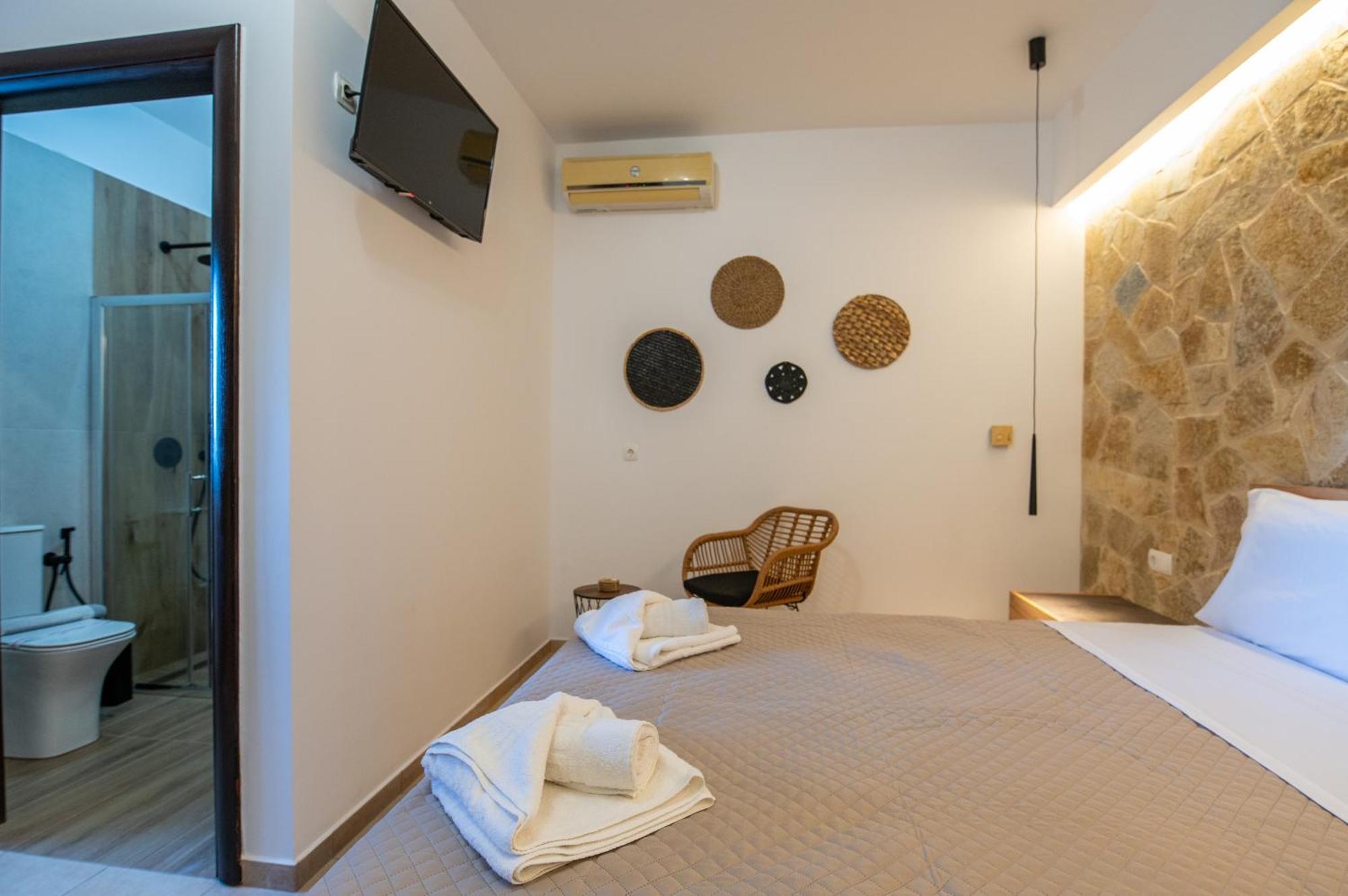 Villa Gereoudis Seaview Apartments-Pool & Bar Kolymbari Exterior foto